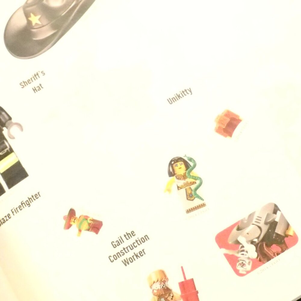 The Lego Movie Sticker Collection BOok - Picture 2 of 6